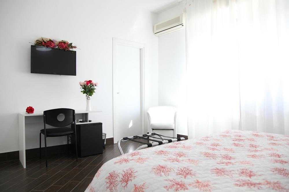 B&B Rosaly San Cataldo  Luaran gambar