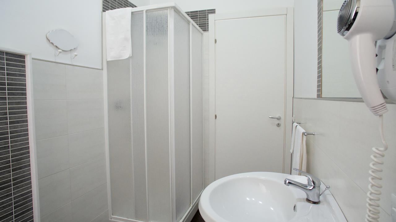 B&B Rosaly San Cataldo  Luaran gambar